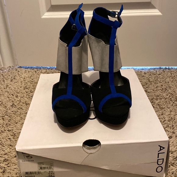 Aldo, 4 inch heels - Picture 1 of 3